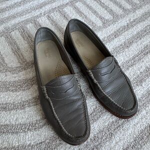 G.H. Bass & Co. Gray Penny Loafers, Women’s 8